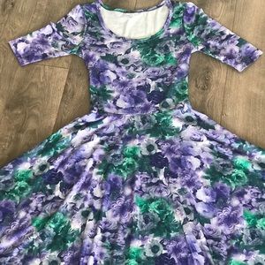 LulaRoe Nicole Dress Small New Never Worn